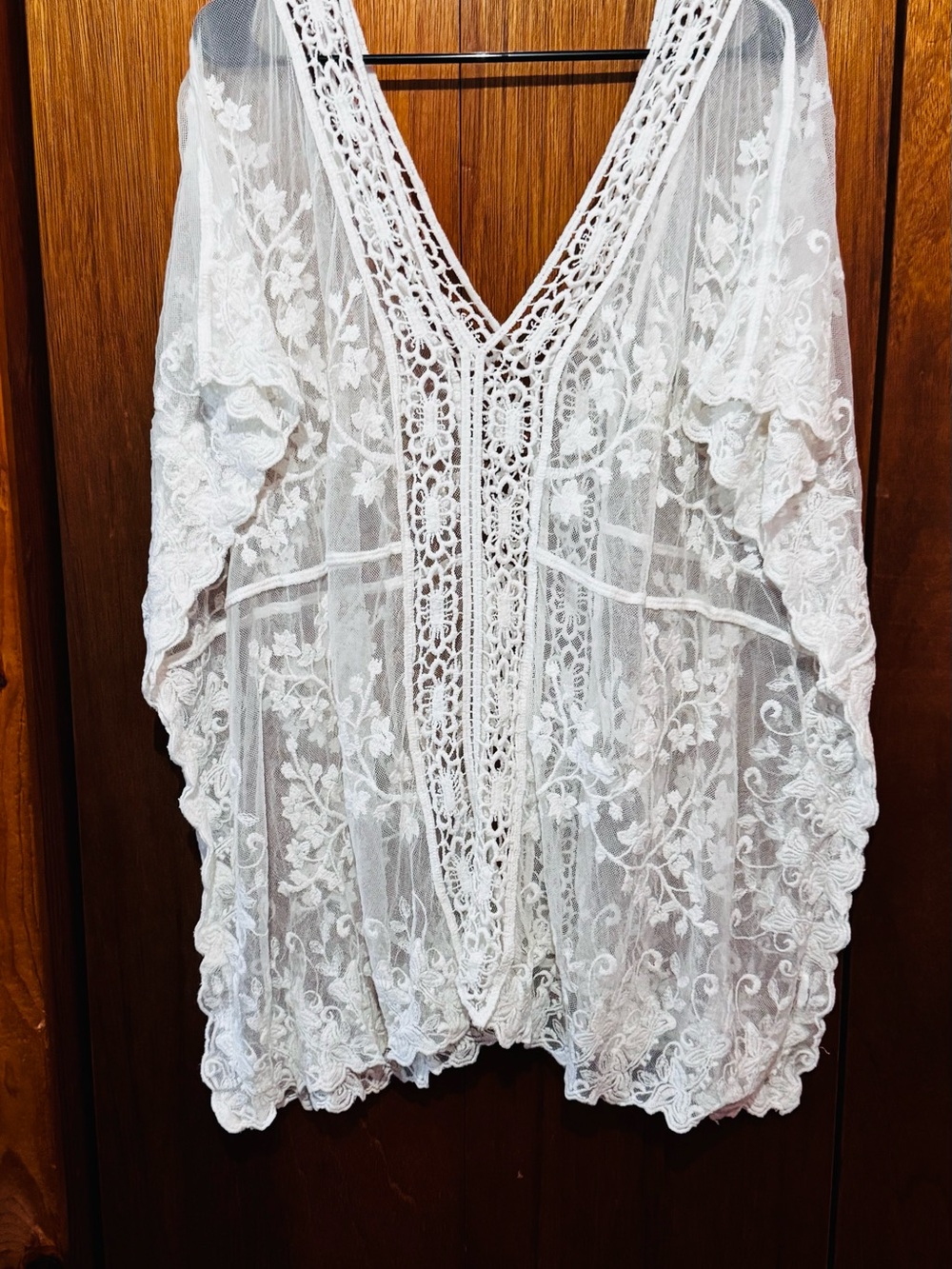 Lace Crochet V-Neck White Women’s Top